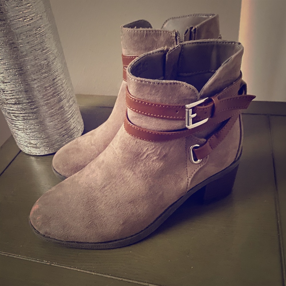 Michael kors booties
